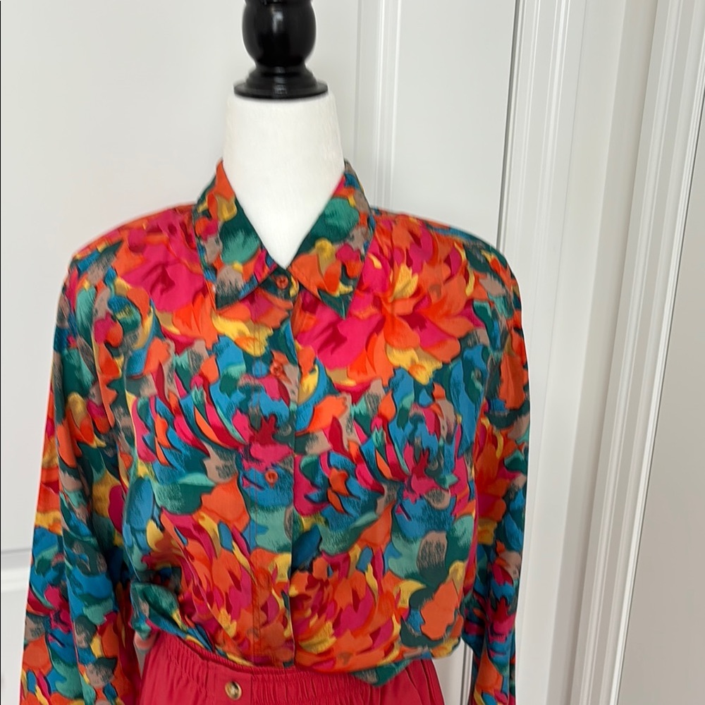 Vibrant Multicolor Blouse and Red Pants Set